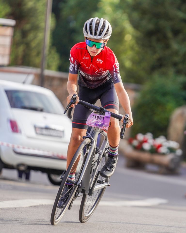 Courses kids

Le Bambinofondo, c'est l'occasion pour les plus jeunes (de 6 à 12 ans) d'avoir leur moment fort du weekend. 🥳

Une boucle permettra au plus rapide, au plus habile et au plus malin de décrocher la première place. 🥇

Infos et inscriptions –> lien en bio 🚴🏻💨

En route les amis !

___

The Bambinofondo is the opportunity for youngsters (aged 6 to 12) to have their weekend highlight. 🥳

A loop will allow the fastest, most skilful and cleverest to take the win. 🥇

Info and registration -> link in bio 🚴🏻💨

En route les amis!

📷 @kuva.swiss 

#cycling #ultracycling #cyclingswitzerland
#valaiswallis